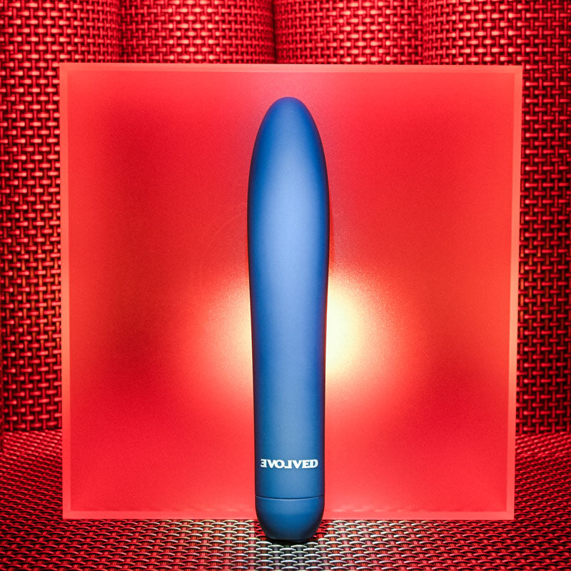 Evolved STRAIGHT FORWARD - Blue 16.5 cm USB Rechargeable Vibrator